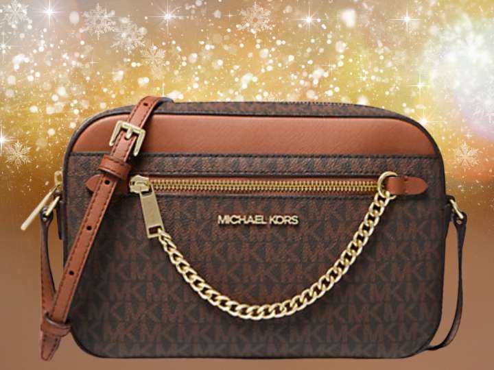 Michael Kors Outlet is practically giving away 100s of bags starting at $44 for Black Friday