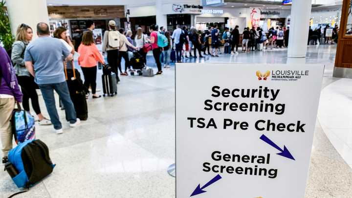 Millions expected to travel by car, air for 2025 Thanksgiving