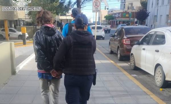 Detuvieron a una mujer con pedido de captura vigente