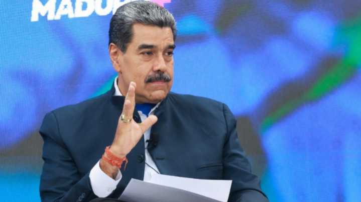 (VIDEO) Maduro se pronuncia sobre suspensión de vuelos: "El que se coma la luz, hay leyes (...) el que entendió, entendió"