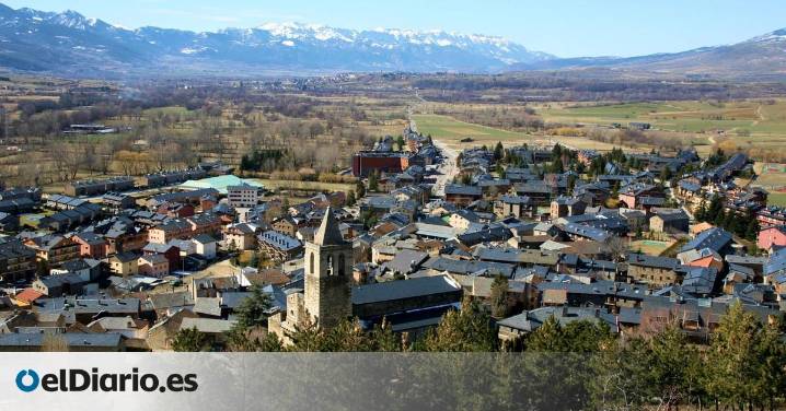 El mapa raro de España: pueblos partidos por fronteras y territorios donde no los esperas