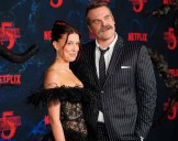 Millie Bobby Brown y David Harbour ponen fin a polémica en Stranger Things