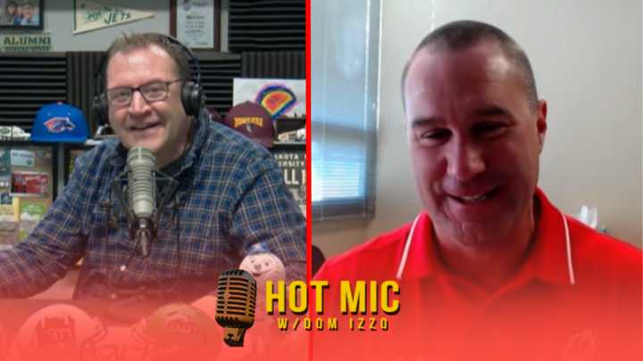Hot Mic Interview: MSU Moorhead's Steve Laqua previews the Dragons season finale at Mankato