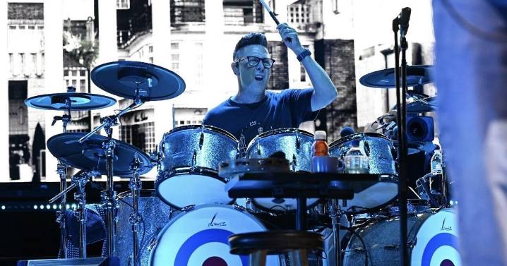 Middletown High grad Scott Devours is living a rock 'n' roll fantasy