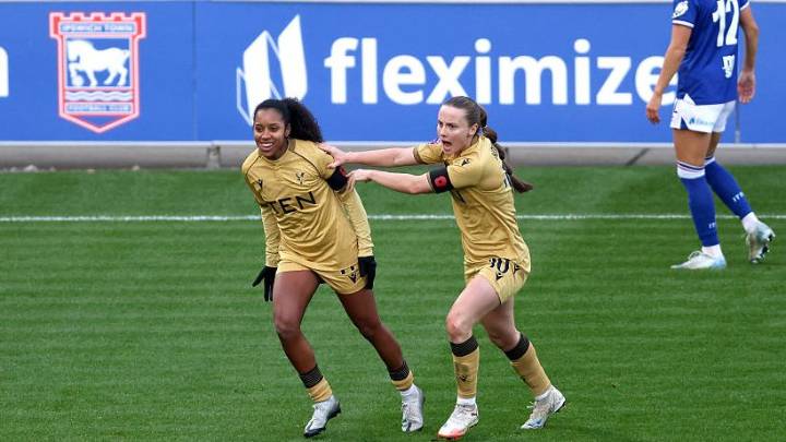 Report: Two stunning strikes earn Palace Women the win at Ipswich