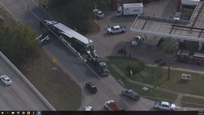 Southbound lanes of Beltway 8 feeder at Gessner shut down due 18