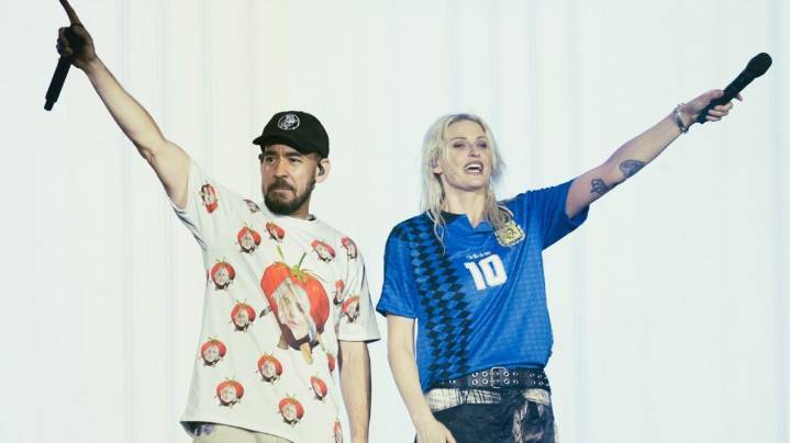 Linkin Park sacudió Buenos Aires: Emily Armstrong y Mike Shinoda marcaron su renacer con un guiño a Maradona