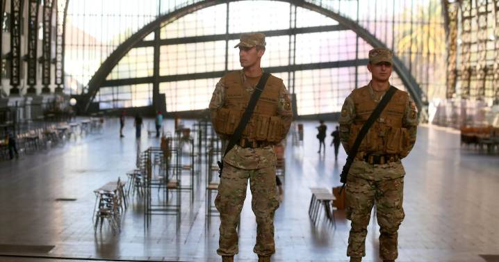 Elecciones: 26 mil militares se encuentran desplegados para resguardar locales de votación en todo el país