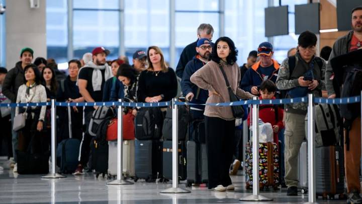 Hundreds of US flights are getting slashed Friday as the shutdown continues. Here’s what to know if you’re about to fly