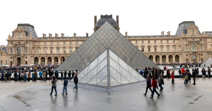 People can't believe the Louvre security password that helped the thieves break in