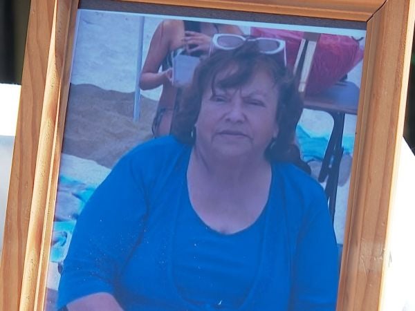 No recibió atención: adulta mayor murió frente a Cesfam