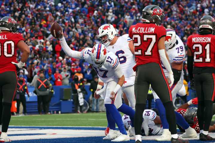 Bills climb in NFL power rankings after Josh Allen's six