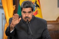 Maduro ordena a fuerza aérea estar lista para defender a Venezuela y confía en la victoria
