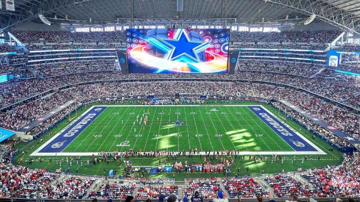 Dallas Cowboys' AT&T Stadium to host 2027 NHL Stadium Series