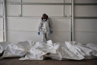 Israel entrega los cuerpos de 30 palestinos mientras avanza el acuerdo de alto el fuego