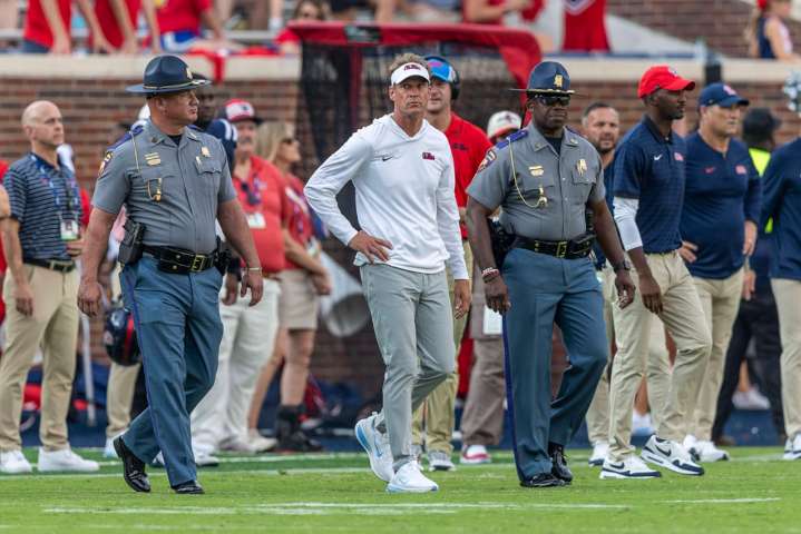 Lane Kiffin accepts LSU job, says Ole Miss’ Keith Carter denied request to coach CFP