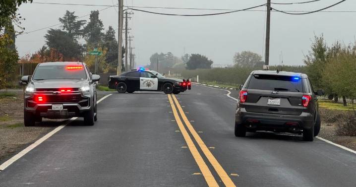 Fiery crash near Waterford leaves 2 people dead, CHP says