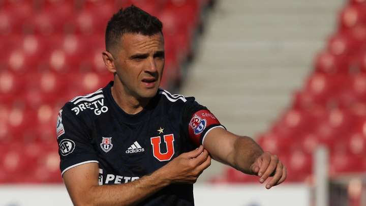 Walter Montillo por sanción a Clark: Es algo que ensucia lo deportivo