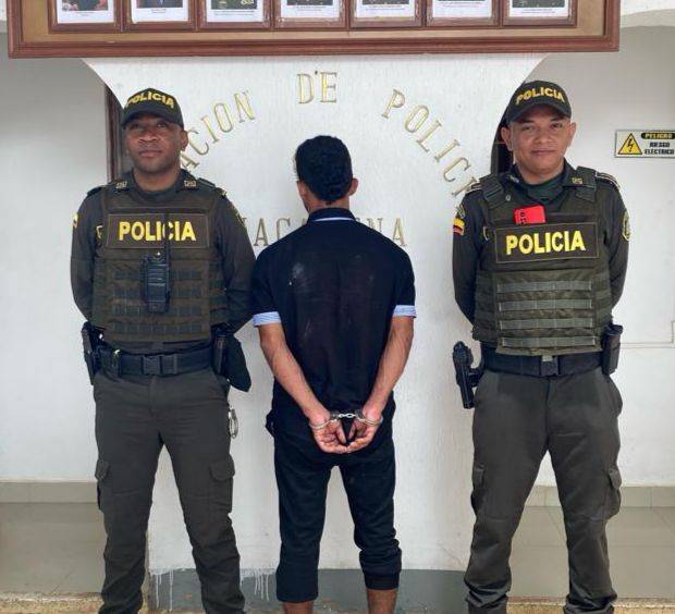 Fue capturado en flagrancia por violencia intrafamiliar