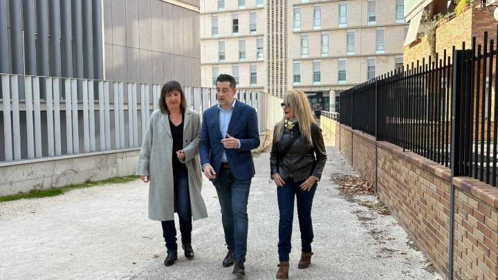 El PSOE denuncia demoras de hasta cuatro semanas en la Atención Primaria y recortes de enfermeras