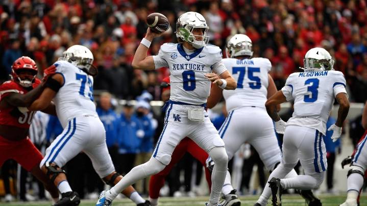 New faces for Louisville run Kentucky into the ground in 41