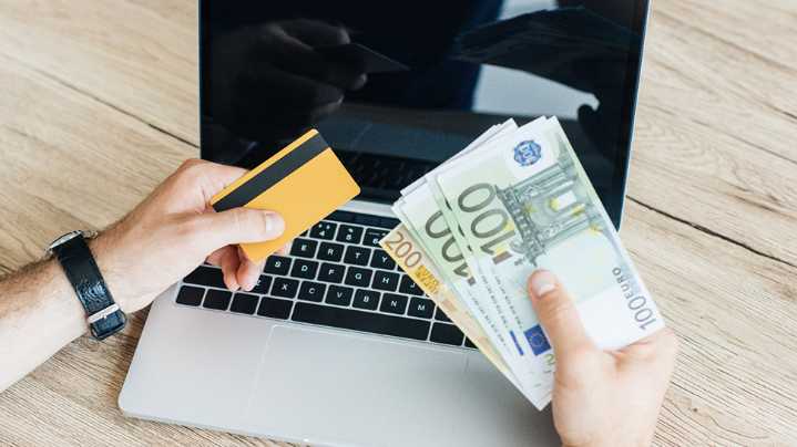 Día Mundial del Shopping: cómo evitar las compras impulsivas en las promociones 'online'