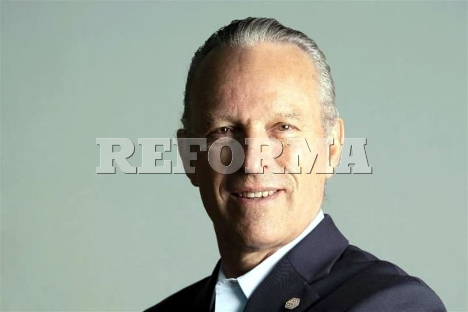 Confirma CCE  a José Medina Mora  como candidato único