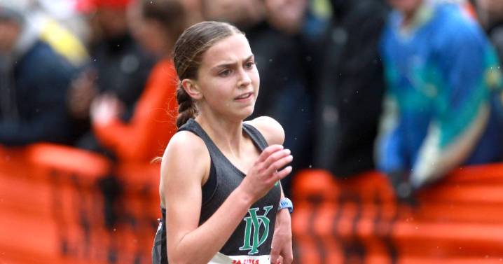 York sophomore Karlin Janowski is the Suburban Life girls cross country Athlete of the Year