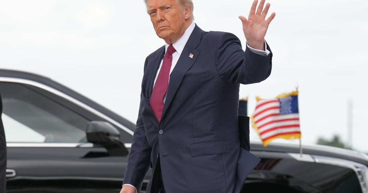 Trump lands in Miami to speak about his economic agenda on the anniversary of his election win
