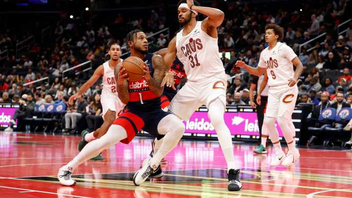 7 Cavs score double figures in rout of Wizards