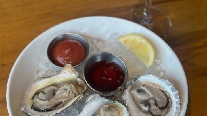 New Bedford Eats: Oyster Mondays, free Veterans Day meal, ramen days
