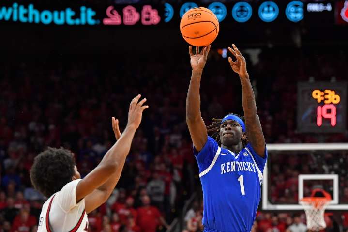 How to watch college basketball free live stream today without YouTube Tv: Eastern Illinois Panthers vs. No. 9 Kentucky Wildcats
