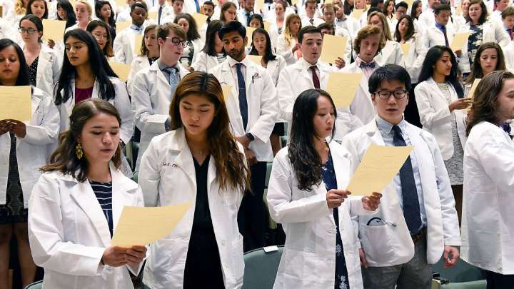 New limits on medical and nursing school loans worry health educators : Shots