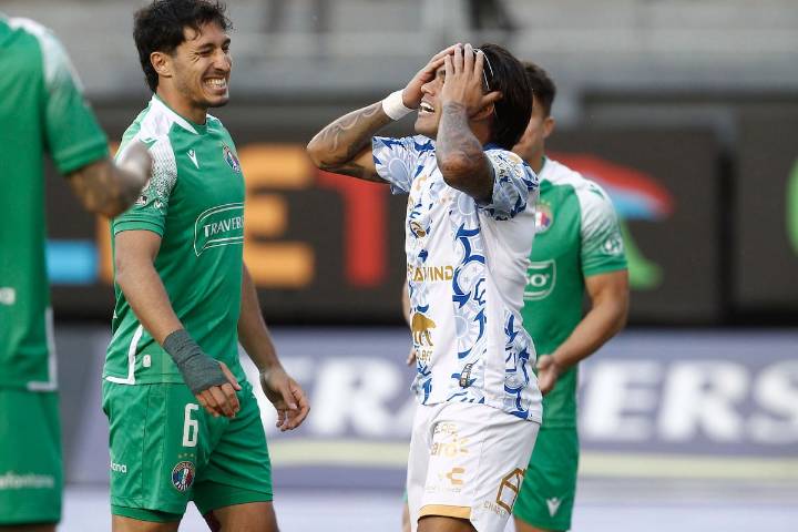 La pena de no asegurar la permanencia: el lado B de la derrota de Everton ante Audax Italiano