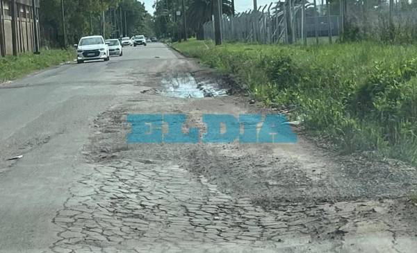Vecinos denuncian el pésimo estado de la calle 501 en Gorina: “Está intransitable y puede ocurrir una tragedia”