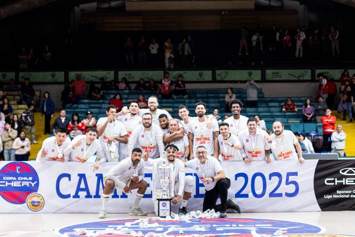 Colegio Los Leones extiende su invicto en el país y se lleva el título de la Copa Chile de básquetbol 2025