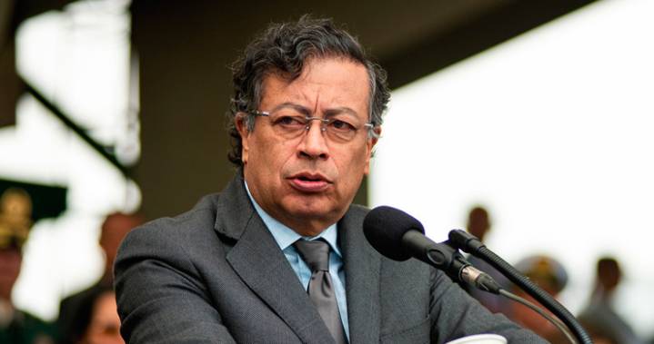 Petro comenta las palabras de Trump sobre fábricas de cocaína en Colombia