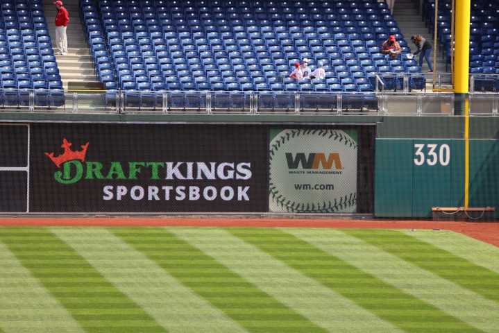 MLB, sportsbook partners restrict bets on individual pitches in response to Emmanuel Clase