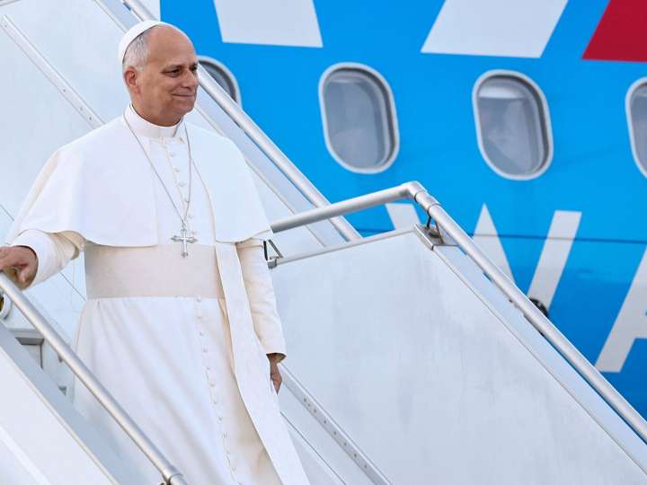 Pope Leo insists on 2-state solution to resolve Israel