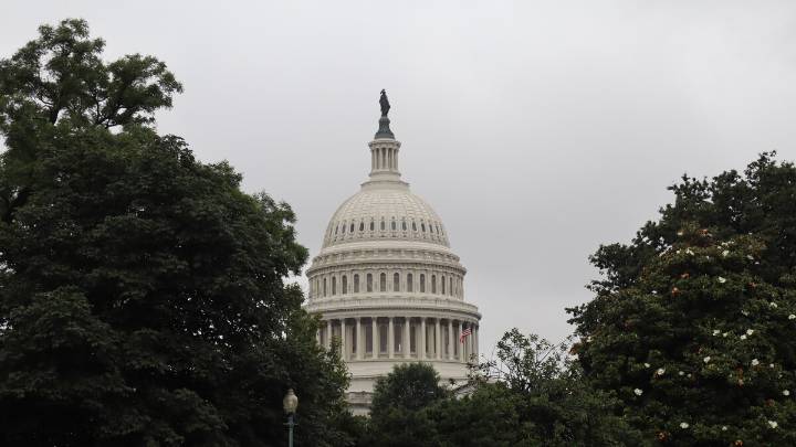 Here’s what has to happen for the shutdown to end — and where CT and NY lawmakers stand