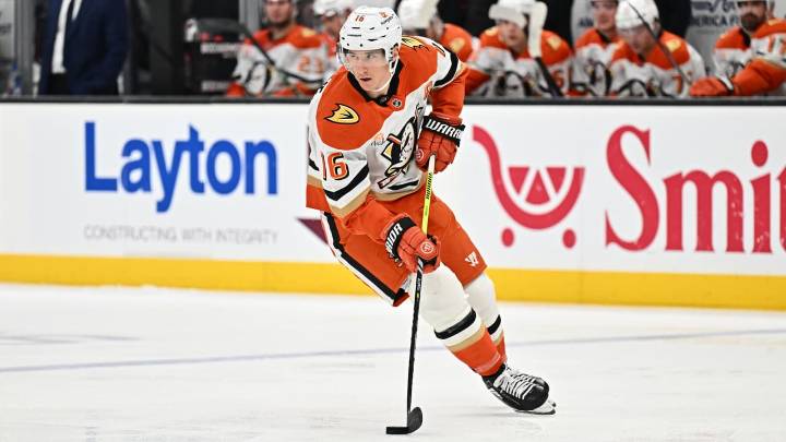 NHL Status Report: Strome to make season debut for Ducks