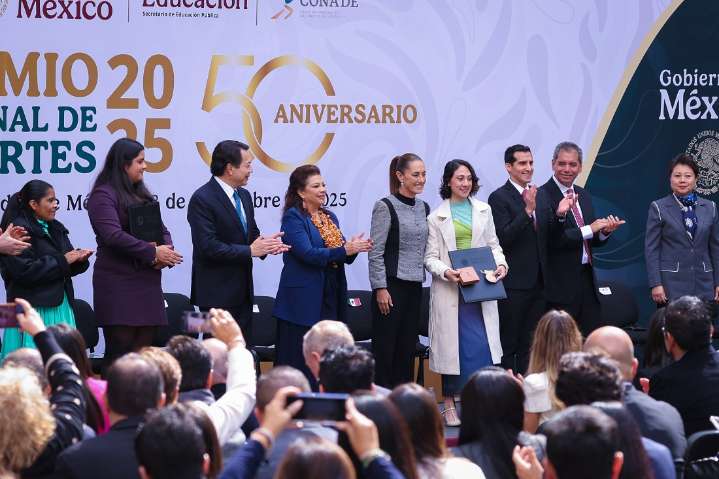 Entrega Claudia Sheinbaum el Premio Nacional de Deportes 2025