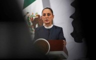 ‘Es un delito’: la presidenta de México denuncia a un hombre que la tocó sin su consentimiento
