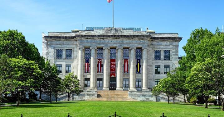 Explosion at major university as police confirm two individuals seen fleeing building