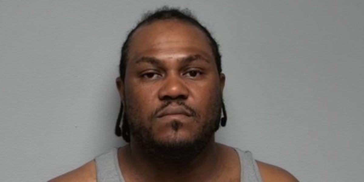 Paducah man arrested for carrying stolen firearm and controlled substance