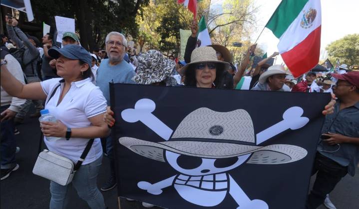 FOTOS: Así se desarrolla la Marcha de la Generación Z en la CDMX