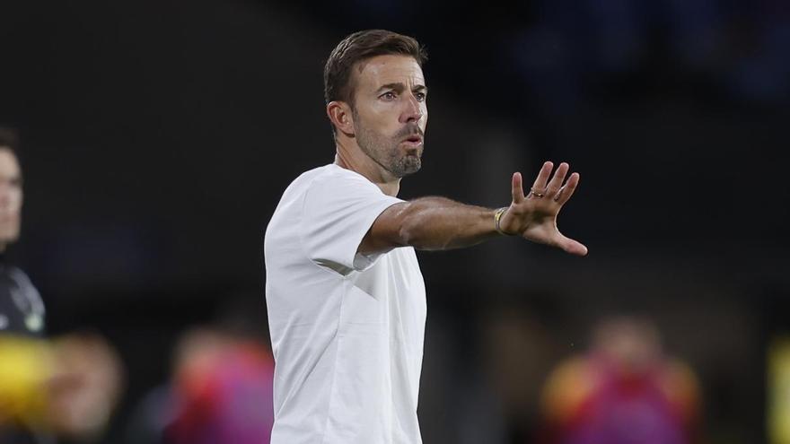 La oratoria mágica de Luis García en la UD Las Palmas: del "manicomio" al "somos los más feos"