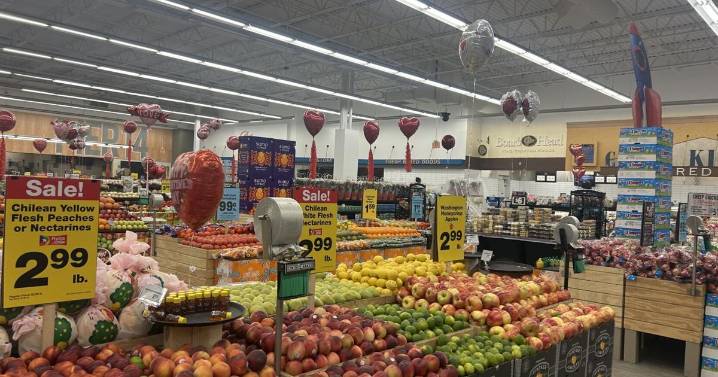 Jewel-Osco parent company reports $169 million in earnings, jump in digital sales