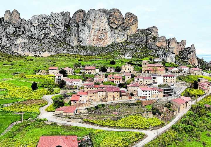 Peña Lengua, el bastión rocoso de Cellorigo