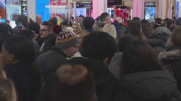 How to save big without overspending: Virginia Beach shoppers offer Black Friday advice